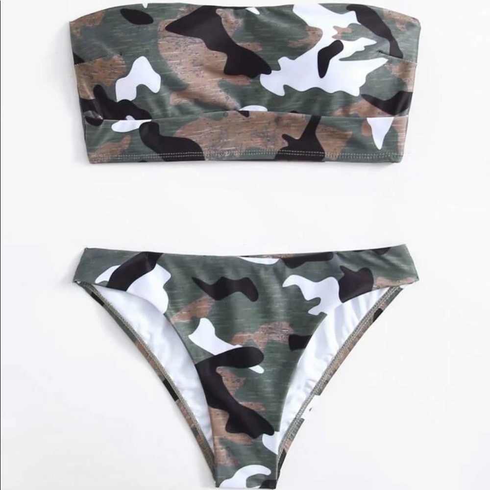 Camo strapless bikini